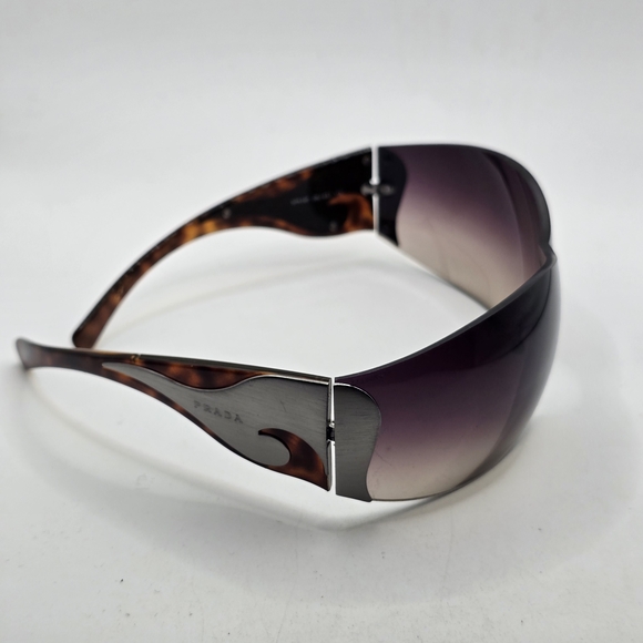 Prada Black and Brown Gradient Sunglasses - Picture 5 of 7